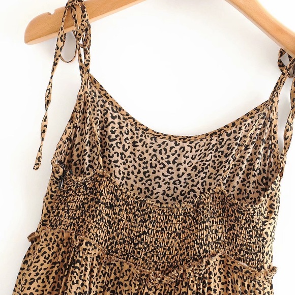 SOLD OUT - Picture 5 of 6